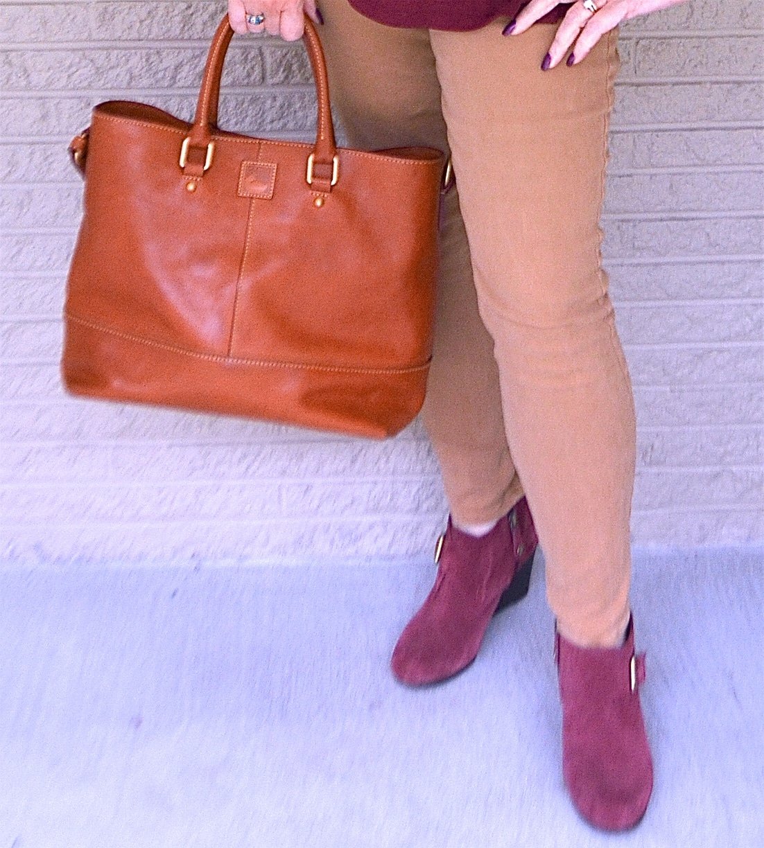 50 IS NOT OLD | SKINNY PANTS AND BOOTIES