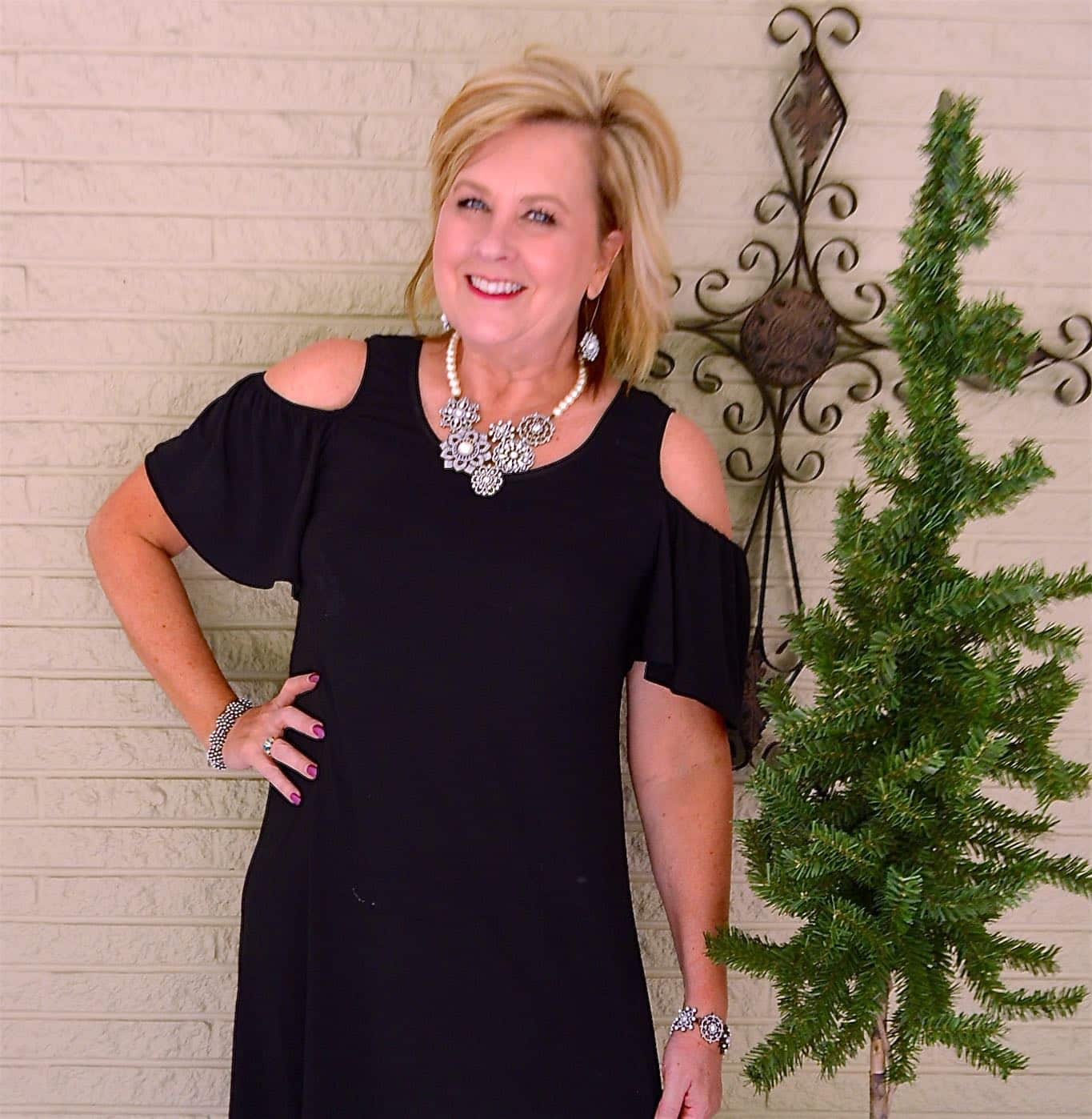 50 IS NOT OLD | THE PERFECT LITTLE BLACK DRESS