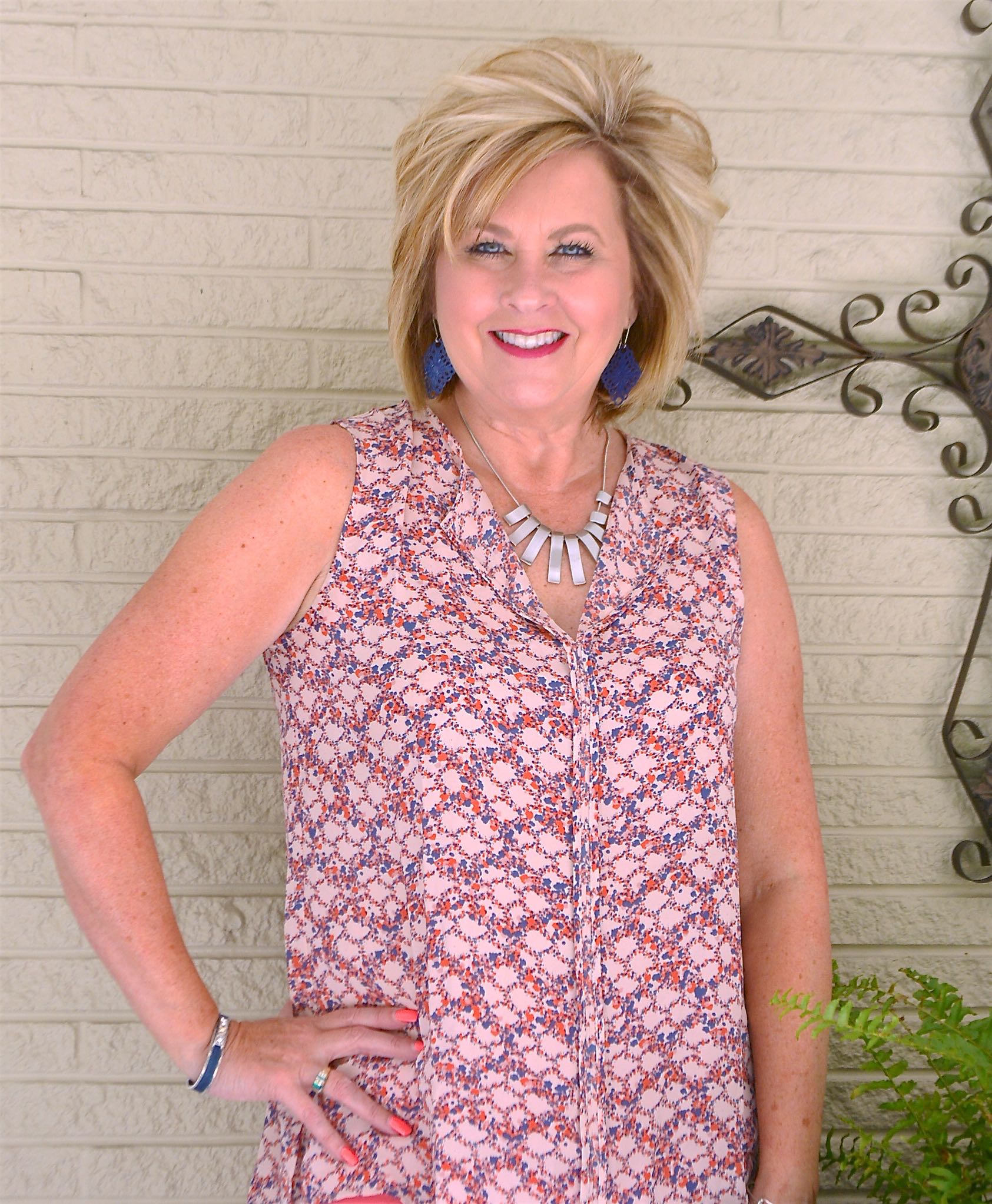 50 IS NOT OLD | FEMININE AND ROMANTIC PRINT