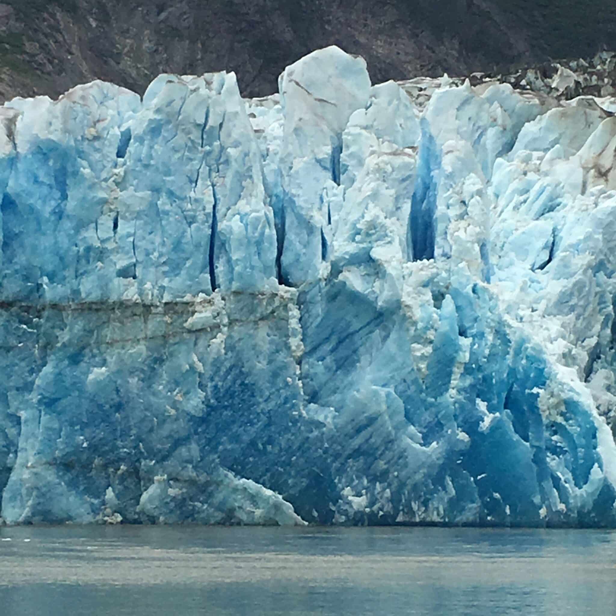 50 IS NOT OLD |  WHAT TO WEAR IN ALASKA