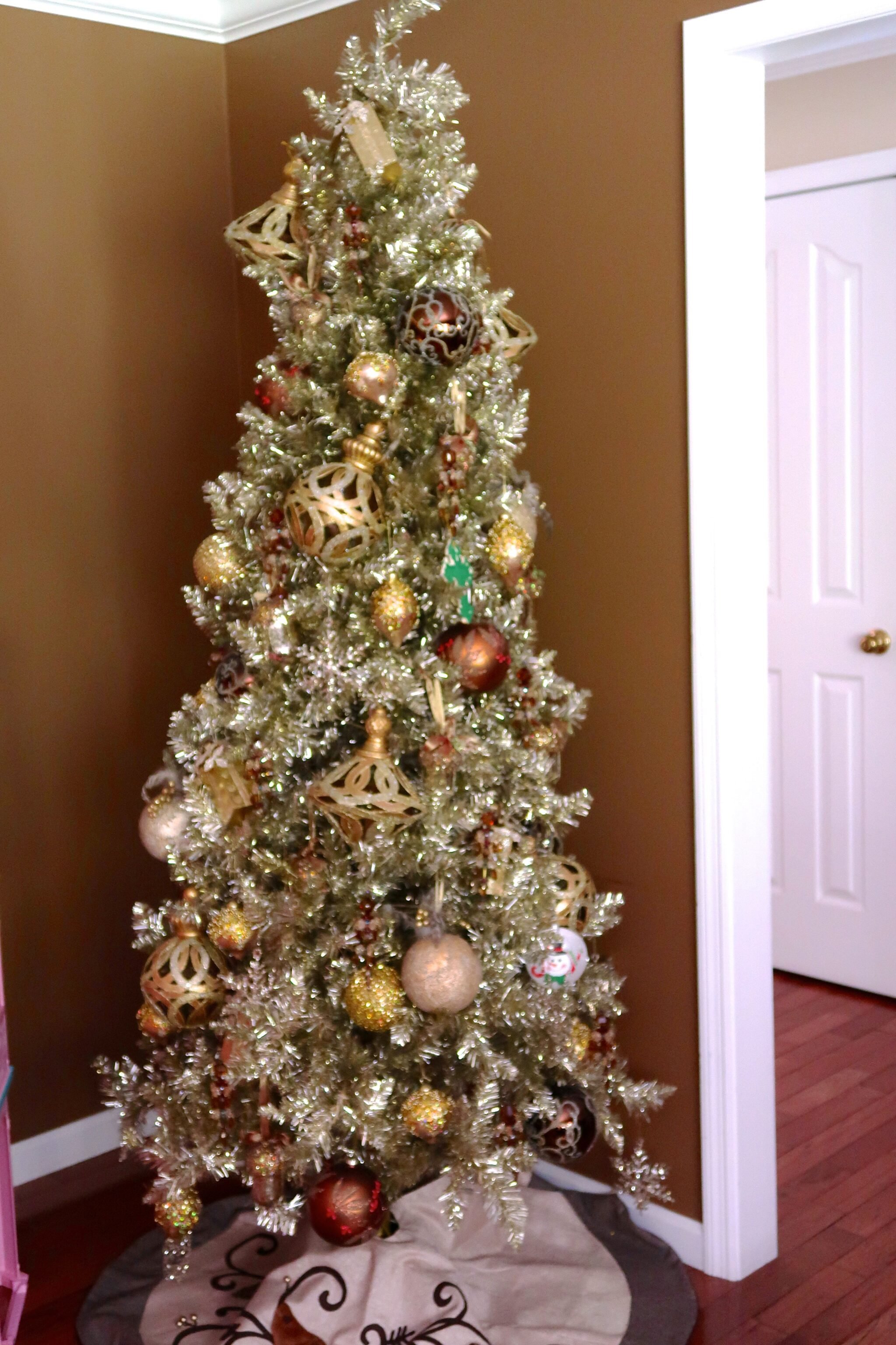 50 IS NOT OLD | MUSTARD WILL BE A HOT COLOR FOR FALL