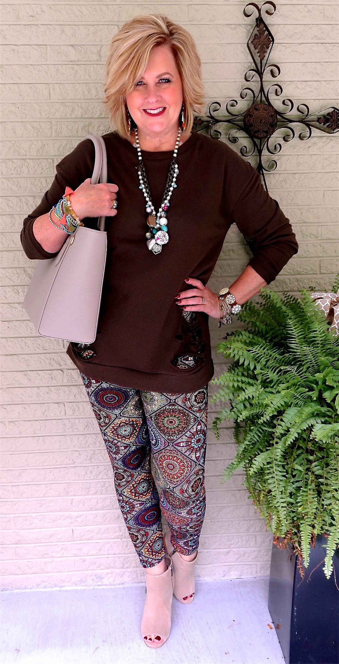 50 IS NOT OLD | HOW TO WEAR THE DISTRESSED LOOK OVER 50