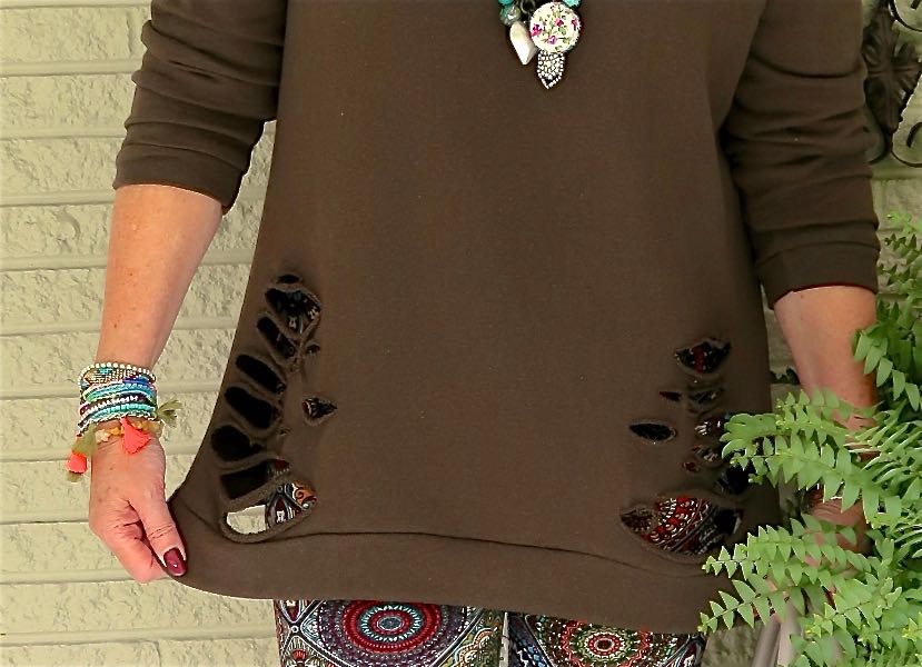 50 IS NOT OLD | HOW TO WEAR THE DISTRESSED LOOK OVER 50