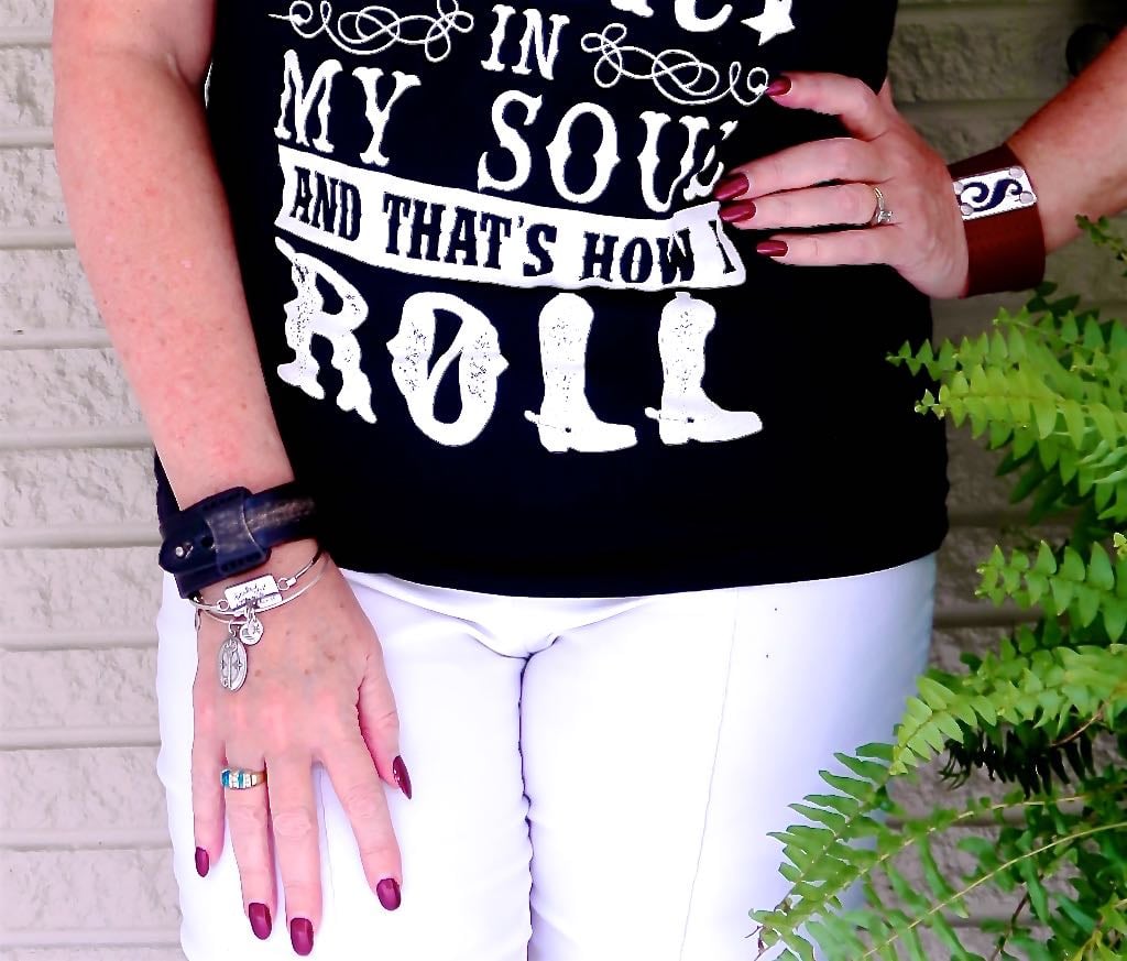 50 IS NOT OLD | WEARING A GRAPHIC T-SHIRT OVER 40