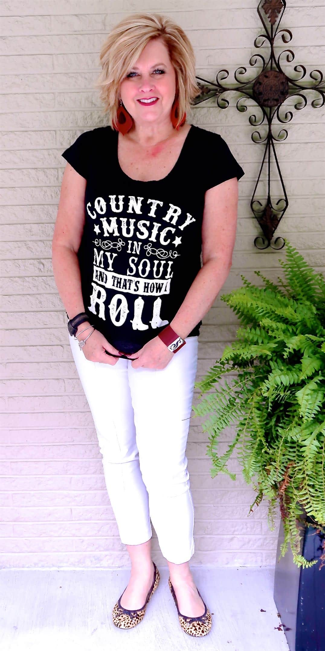 50 IS NOT OLD | WEARING A GRAPHIC T-SHIRT OVER 40