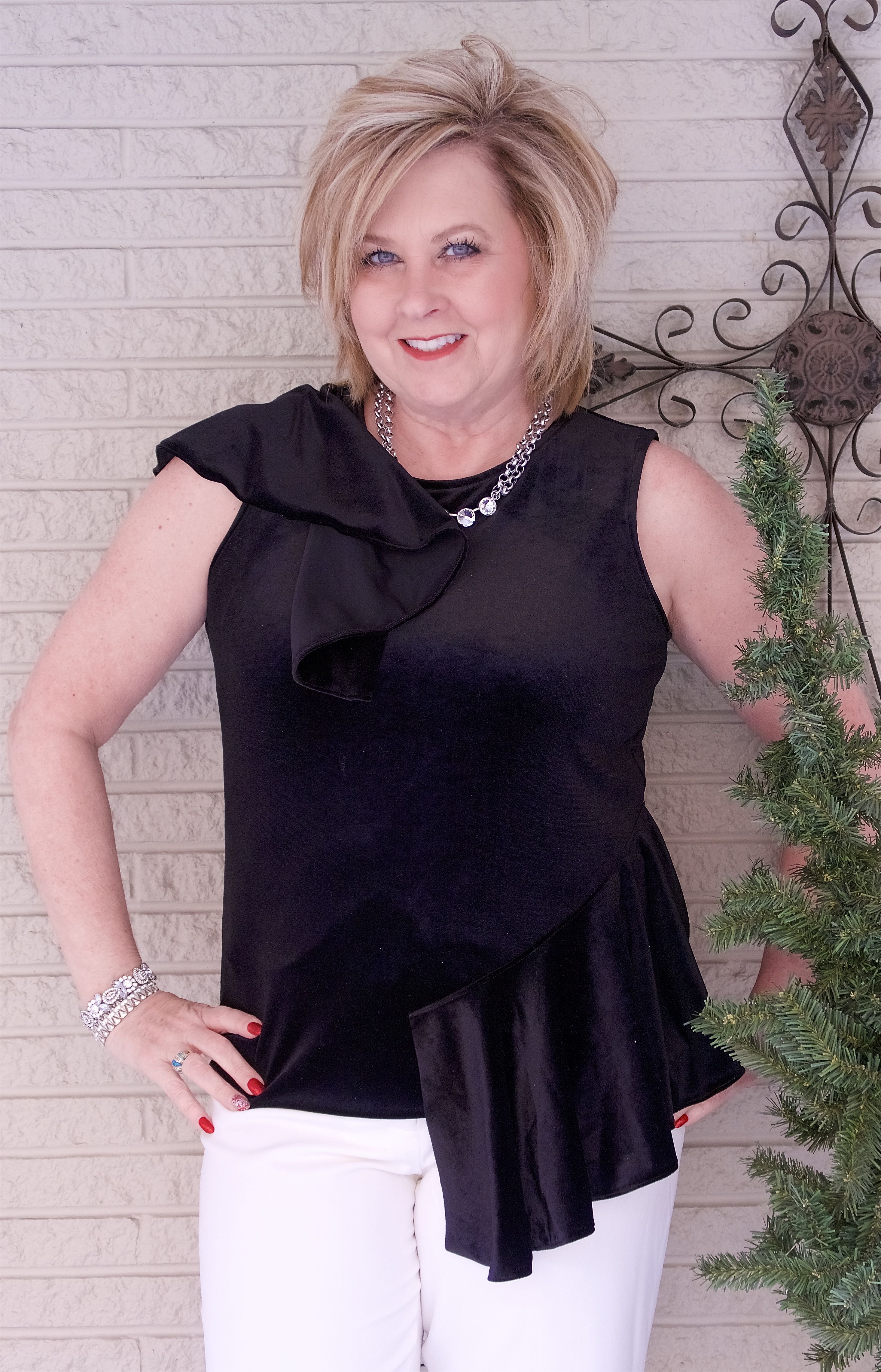 50 IS NOT OLD | STYLING VELVET FOR NEW YEAR'S EVE