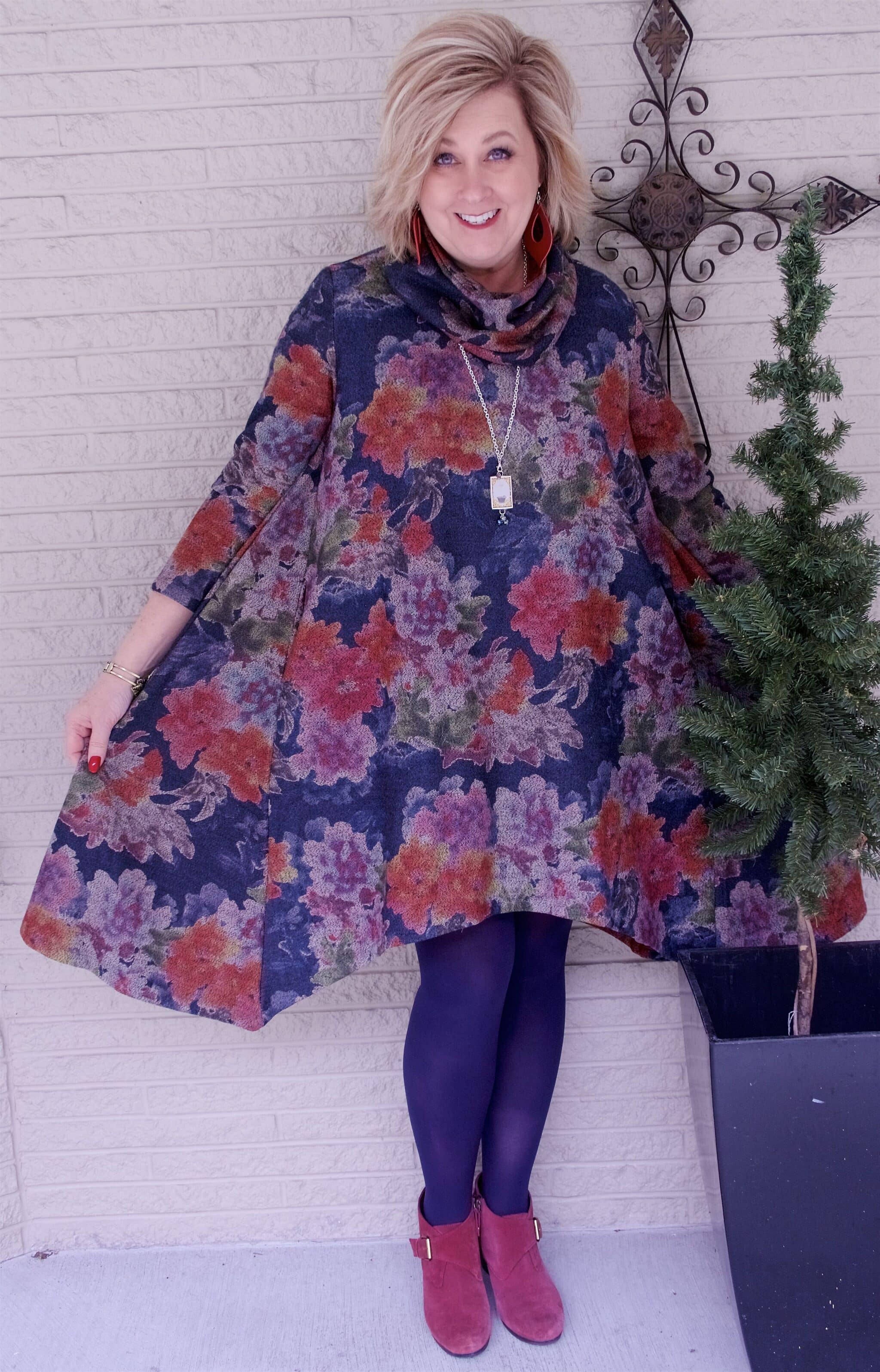 50 IS NOT OLD | TIGHTS AND ANKLE BOOTIES