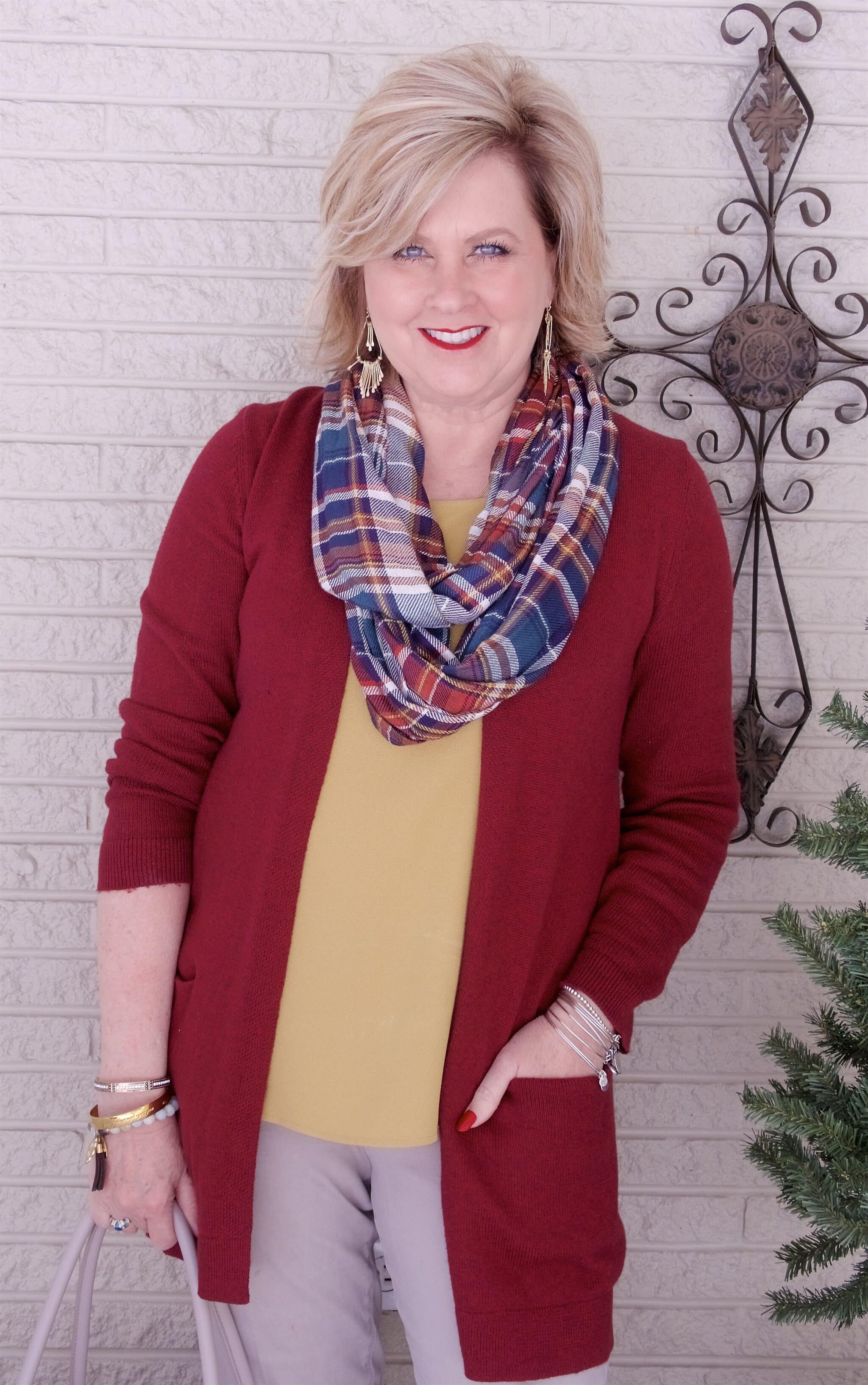 50 IS NOT OLD | PLANNING AN OUTFIT AROUND YOUR ACCESSORIES