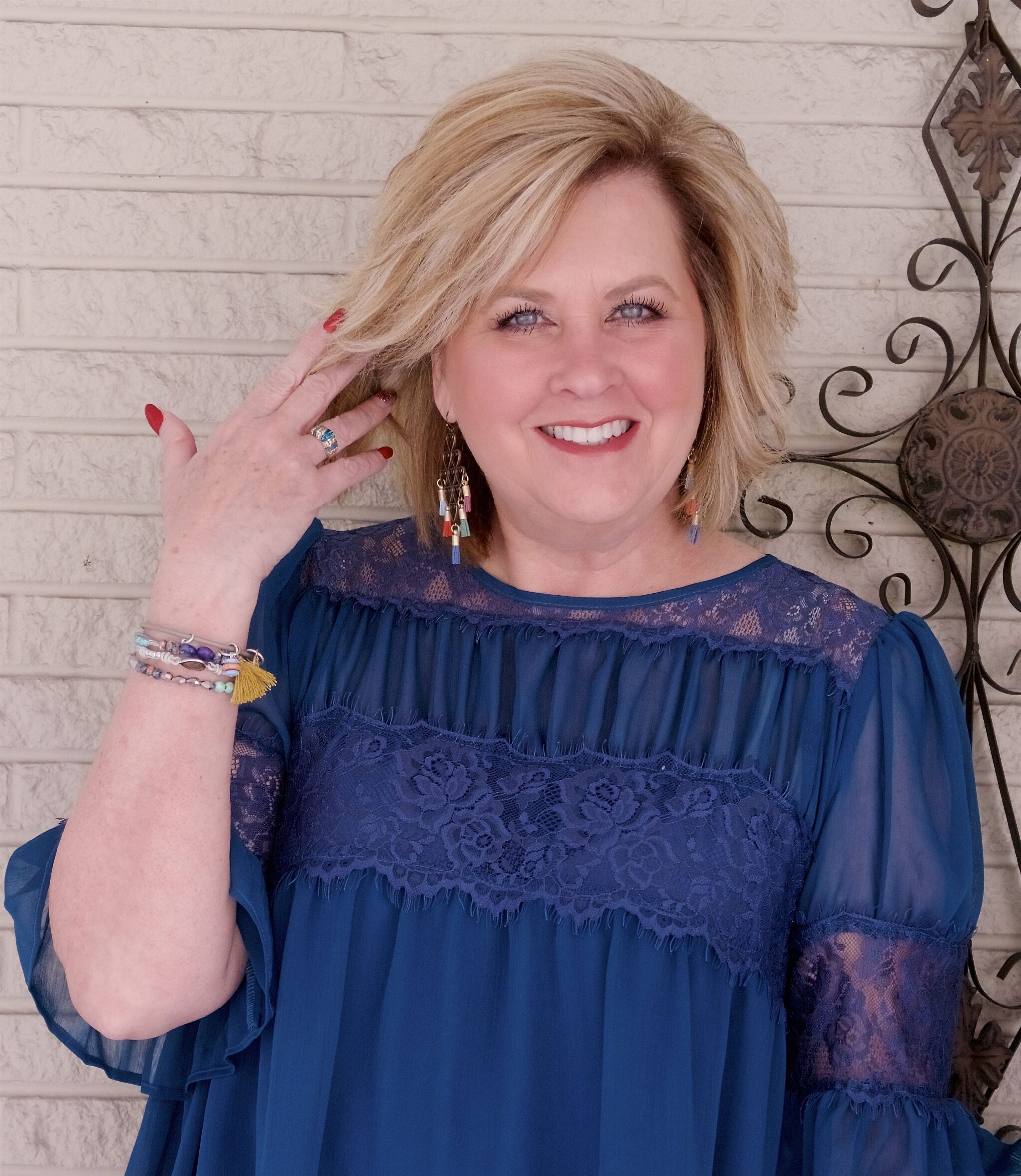 50 IS NOT OLD | ROMANTIC AND FEMININE DETAILS