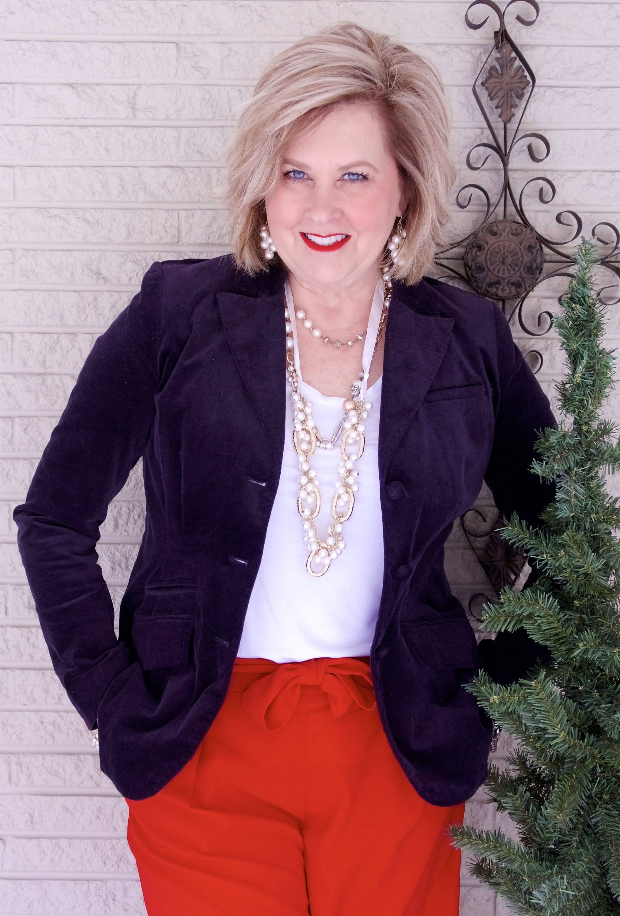 50 IS NOT OLD | WHAT TO WEAR ON A VALENTINE'S DATE