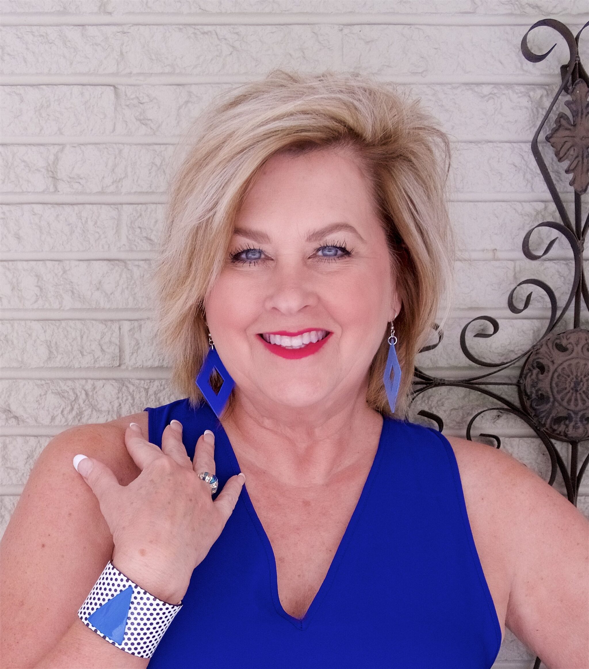 50 IS NOT OLD | LONG AND FLOWING AND PERFECT FOR SUMMER | FASHION OVER 40