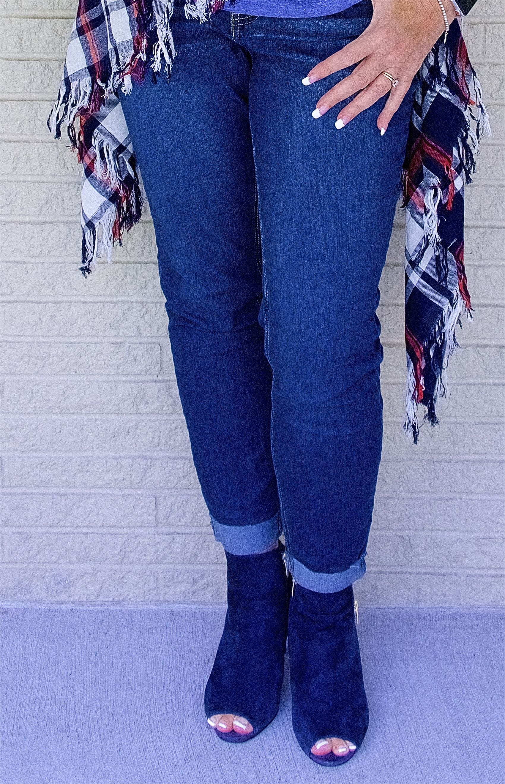 50 IS NOT OLD | HOW TO WEAR PLAID BUT NOT LOOK LIKE A LUMBERJACK | FASHION OVER 40