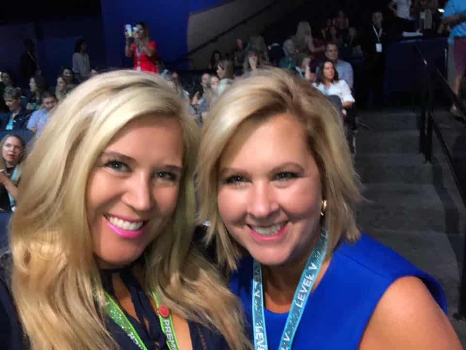 50 IS NOT OLD | THE POWER OF FRIENDSHIPS | FASHION OVER 40