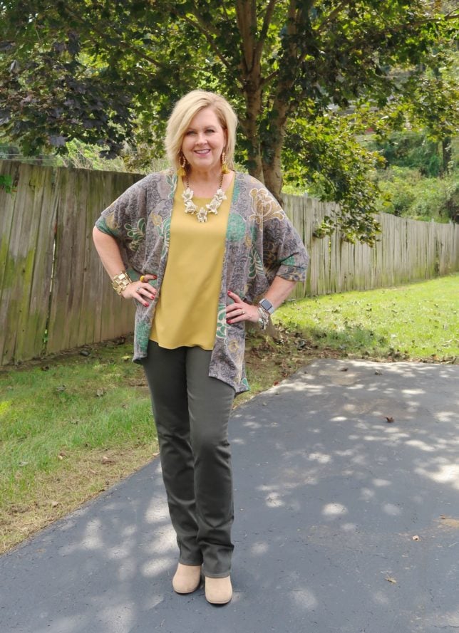 50 IS NOT OLD | HOW TO WEAR A CARDIGAN | FASHION OVER 40