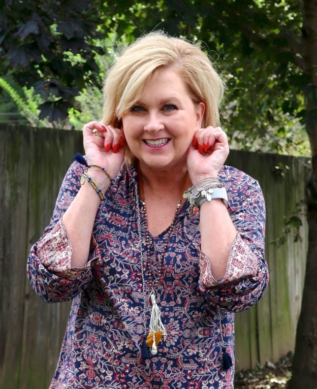 50 IS NOT OLD | CROP PANTS AND SANDALS | FASHION OVER 40