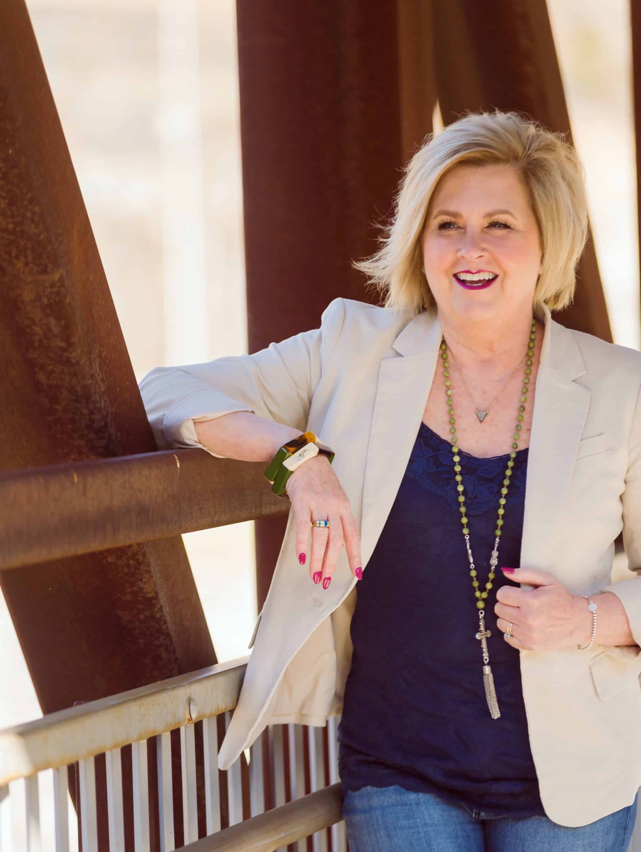 50 IS NOT OLD | SOMETIMES A SIMPLE OUTFIT IS THE BEST | FASHION OVER 40