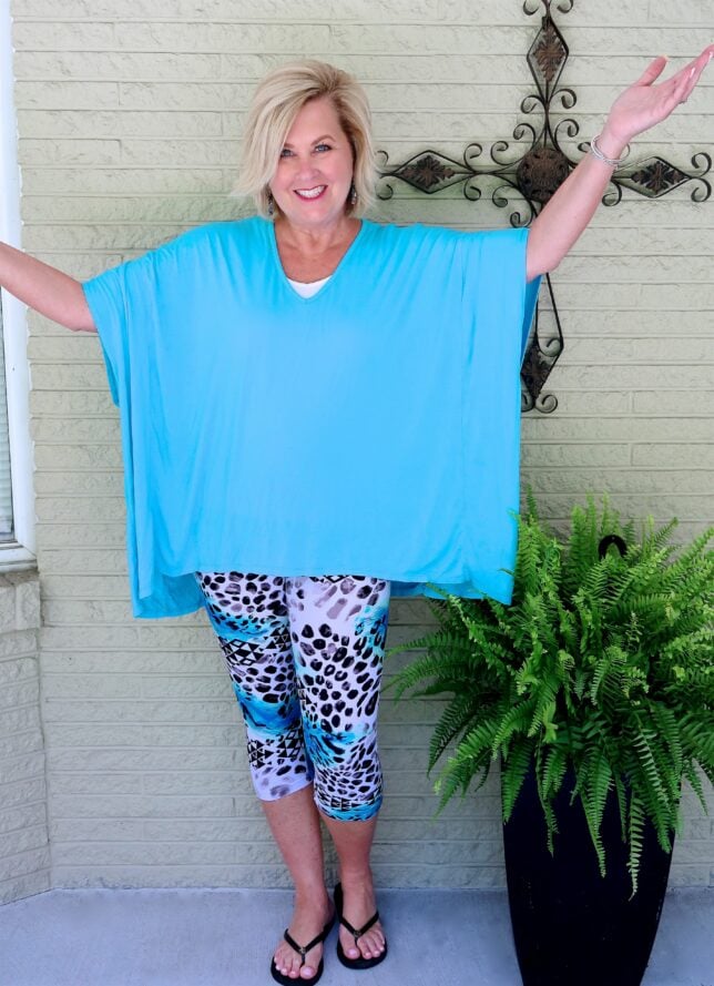 50 IS NOT OLD | OVERSIZED TOP AND LEGGINGS | FASHION OVER 40