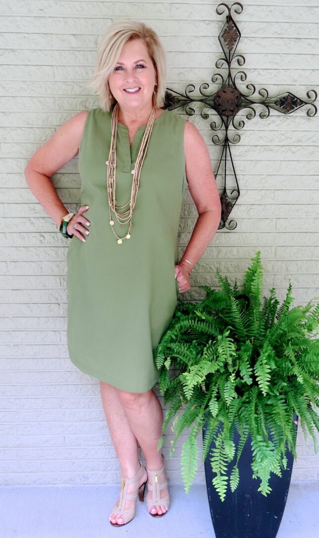 50 IS NOT OLD | LINEN DRESS WITH POCKETS | FASHION OVER 40