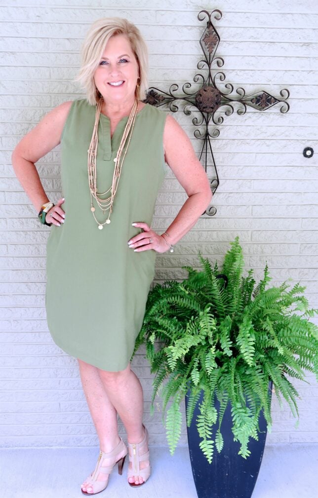 50 IS NOT OLD | LINEN DRESS WITH POCKETS | FASHION OVER 40
