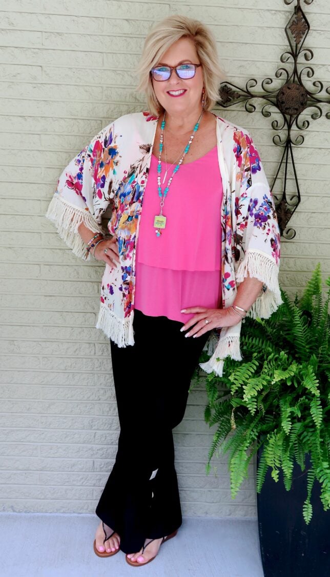 50 IS NOT OLD | HOW YOU WEAR A KIMONO IN DIFFERENT WAYS | FASHION OVER 40