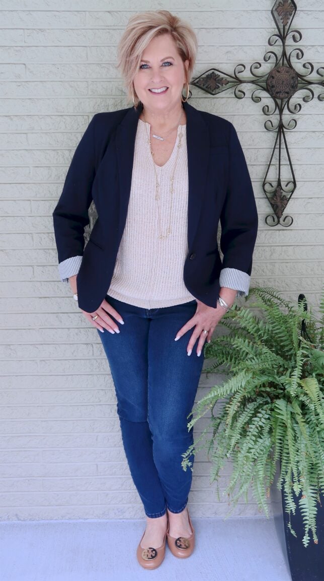 50 IS NOT OLD | WEARING FLATS WITH SKINNY JEANS | FASHION OVER 40