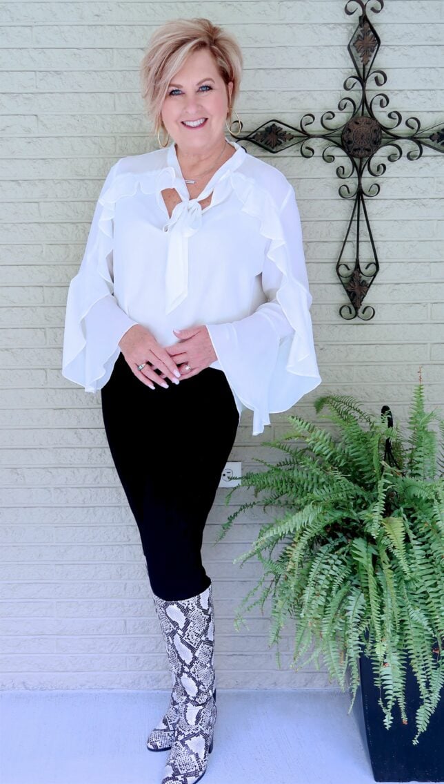 50 IS NOT OLD | ITEMS IN A CAPSULE WARDROBE | FASHION OVER 40