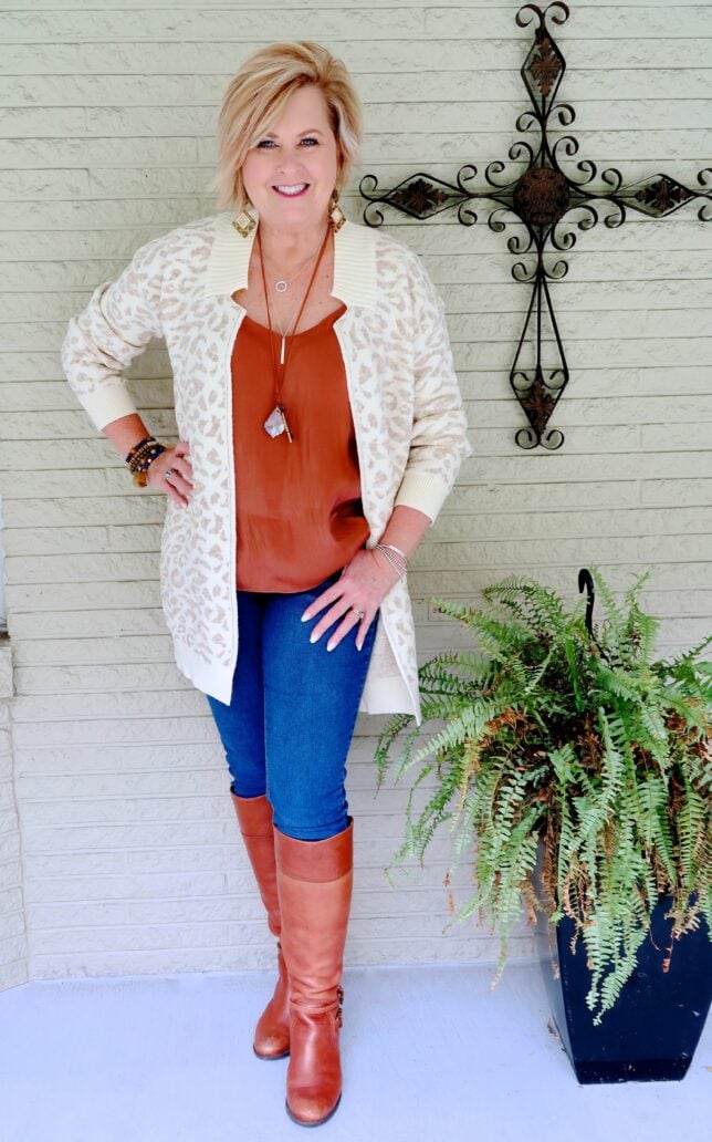 BOOTS THAT LOOK GREAT WITH JEANS, PANTS, OR DRESSES