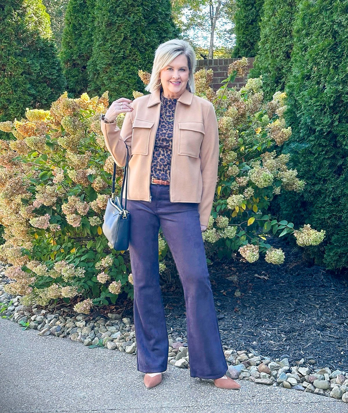 Over 50 Fashion Blogger, Tania Stephens is showing how to style one pair of pants five ways for fall46