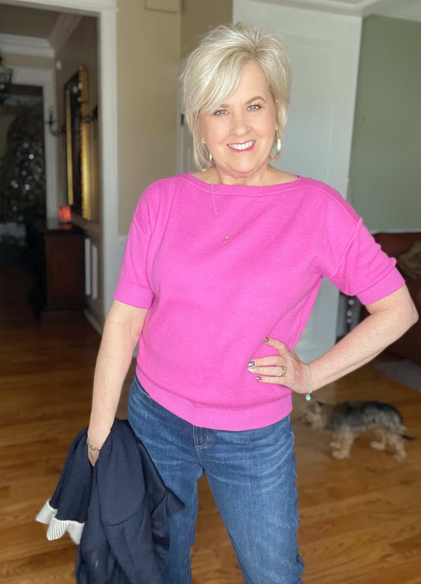 Over 40 Fashion Blogger, Tania Stephens is wearing a pin boatneck sweater,