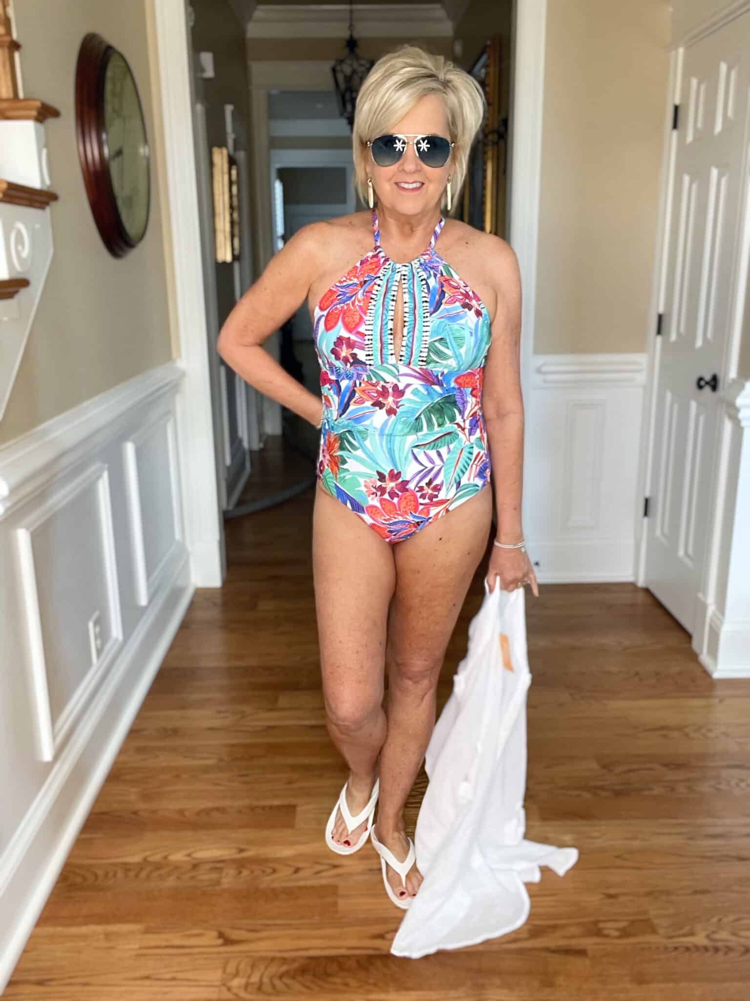 Over 40 Fashion Blogger, Tania Stephens is doing a swimsuits for women over 50 try-on haul 7
