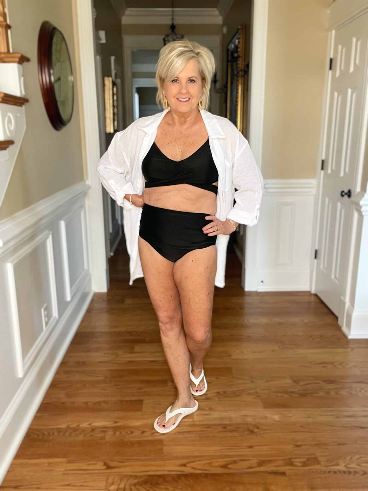 Black Swimsuit2