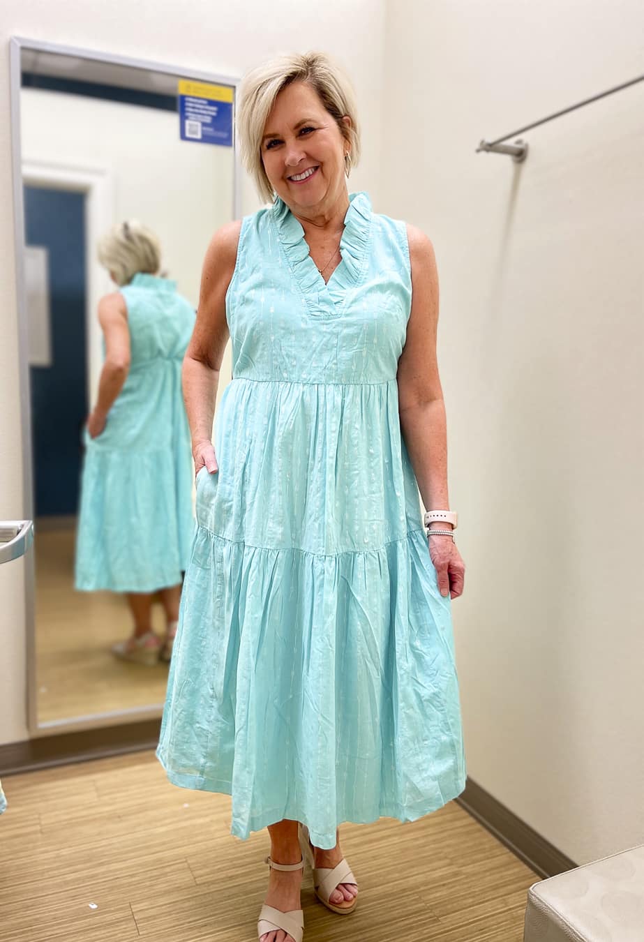 Over 40 Fashion Blogger, Tania Stephens is doing a Belk try-on haul with summer dresses1