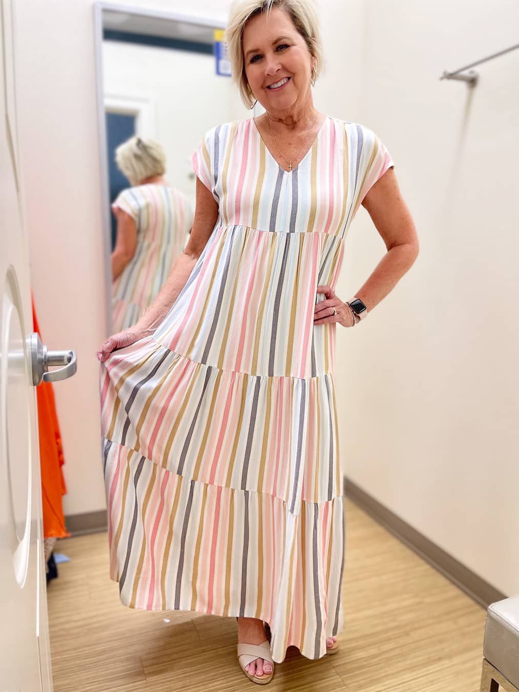 Over 40 Fashion Blogger, Tania Stephens is doing a Belk try-on haul with summer dresses46