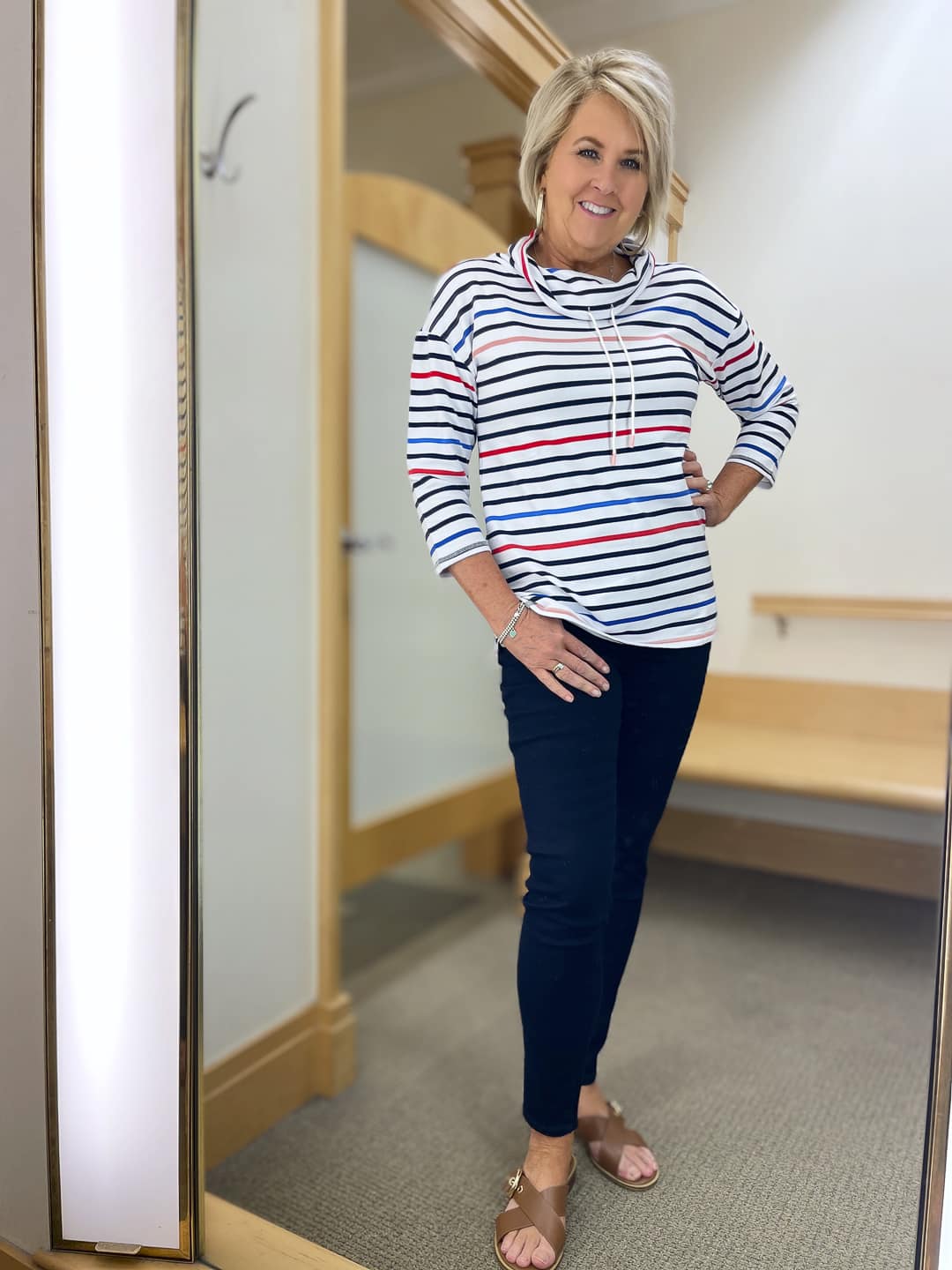 Over 40 Fashion Blogger, Tania Stephens is doing a try on haul with Talbots on 6-21-22 36
