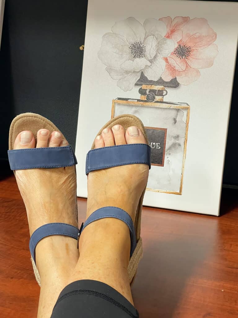 Over 40 Fashion Blogger, Tania Stephens has her feet propped up on her desk1