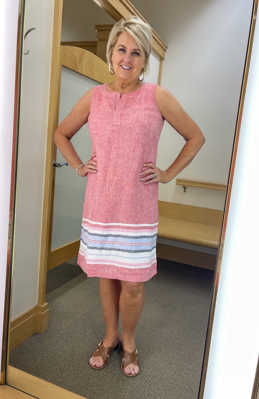Over 40 Fashion Blogger, Tania Stephens is doing a try on haul with Talbots on 6-21-22 1
