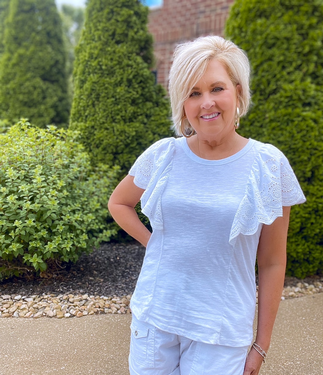 Over 40 Fashion Blogger, Tania Stephens is styling white shorts from Walmart in three ways12