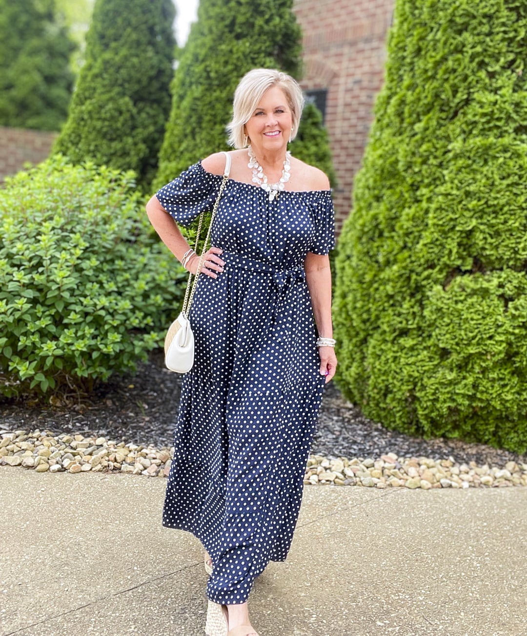 Over 40 Fashion Blogger, Tania Stephens is wearing affordable dresses from Amazon10