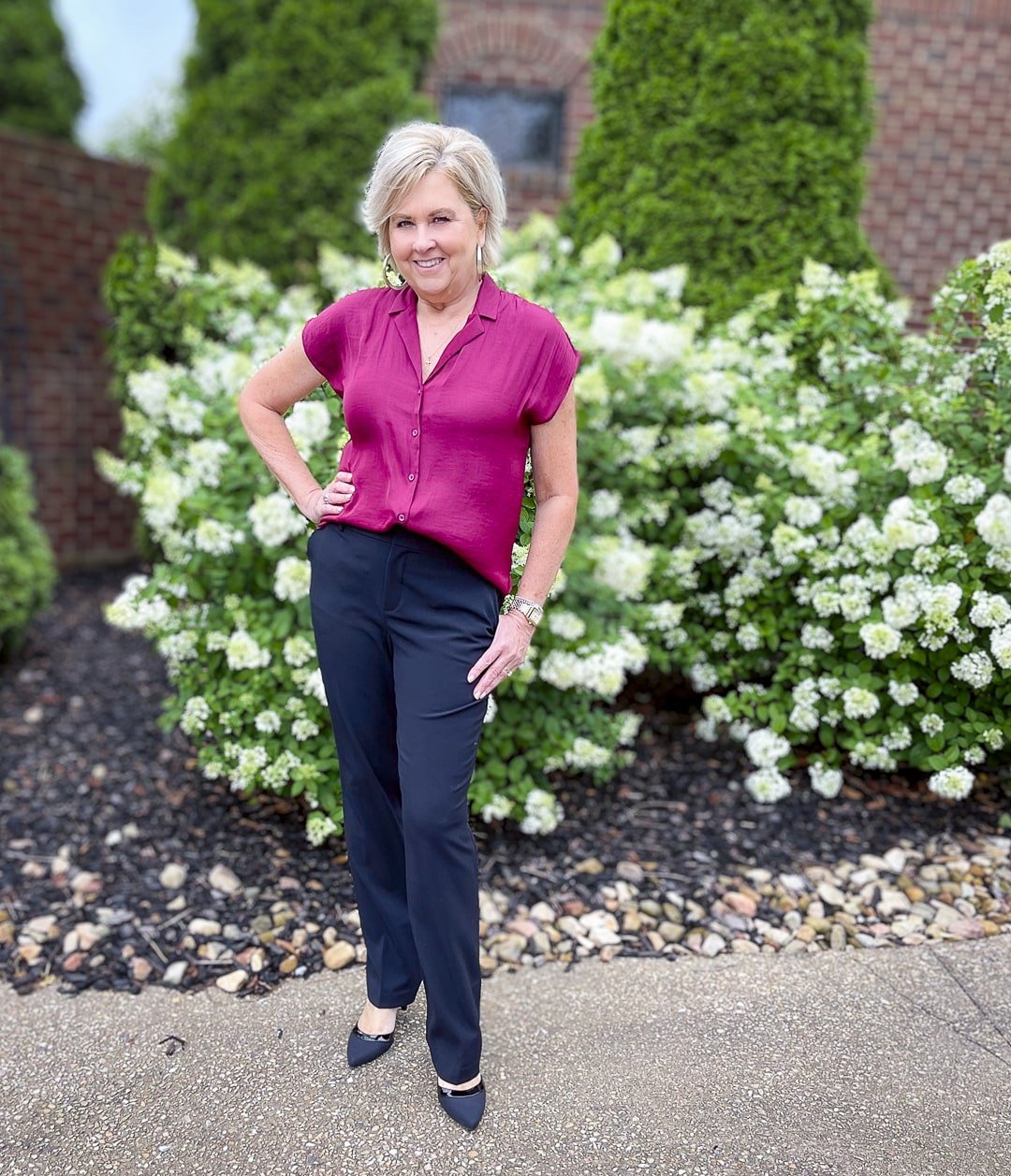 Over 40 Fashion Blogger, Tania Stephens is styling dressy, casual, and comfy outfits from Kohl's31