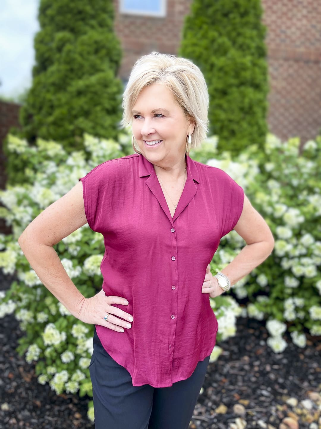 Over 40 Fashion Blogger, Tania Stephens is styling dressy, casual, and comfy outfits from Kohl's35