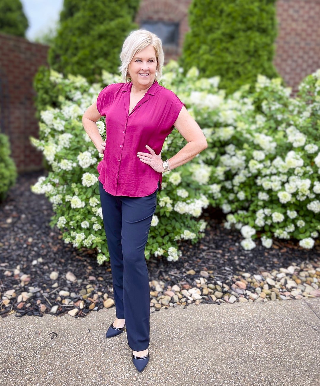 Over 40 Fashion Blogger, Tania Stephens is styling dressy, casual, and comfy outfits from Kohl's37