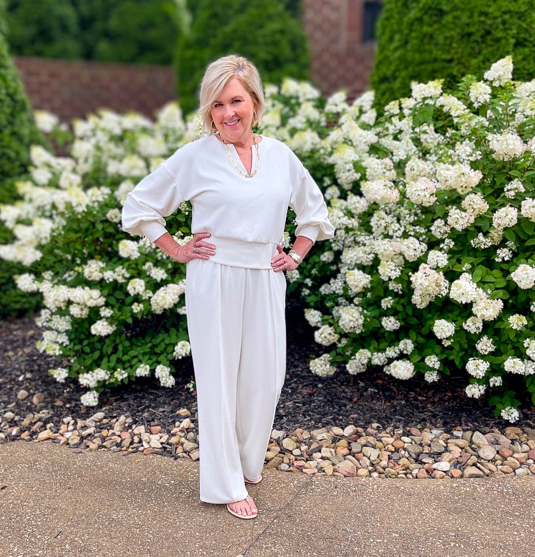 Over 40 Fashion Blogger, Tania Stephens is wearing one top two ways from Walmart36