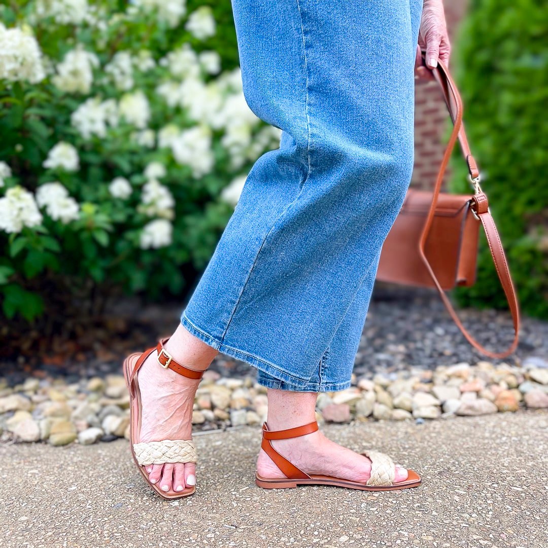 Over 40 Fashion Blogger, Tania Stephens is wearing one top two ways from Walmart38