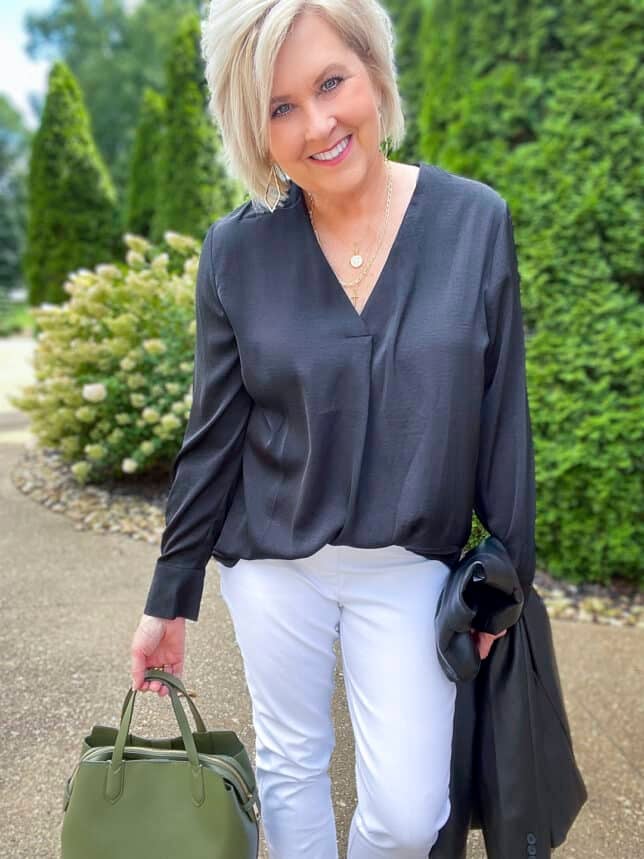 Over 40 Fashion Blogger, Tania Stephens is wearing Spanx white crops with black after labor day14