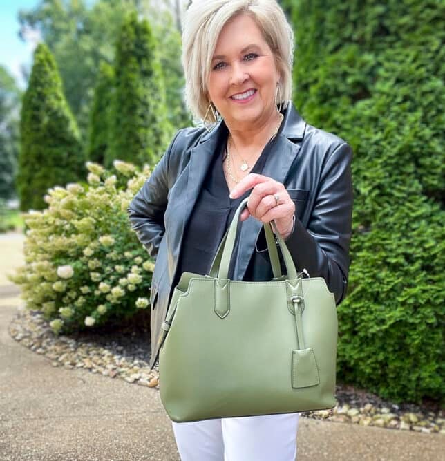 Over 40 Fashion Blogger, Tania Stephens is wearing Spanx white crops with black after labor day2