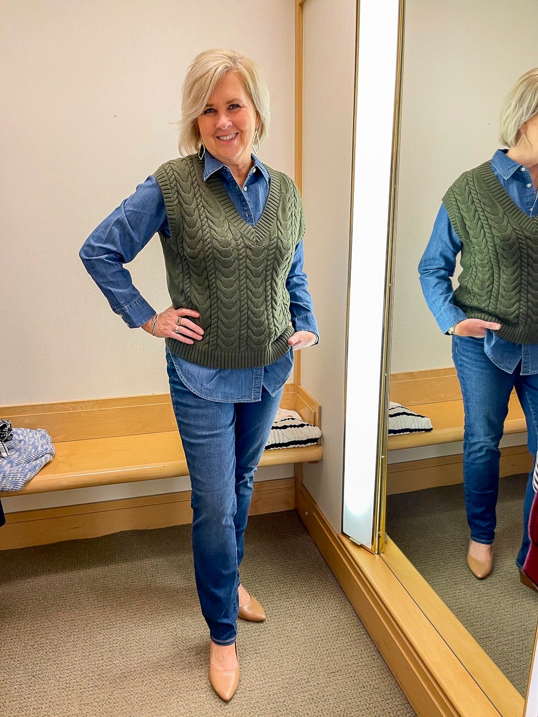 Over 40 Fashion Blogger, Tania Stephens is doing a Try-On Haul for Talbot's Fall Collection August 2022