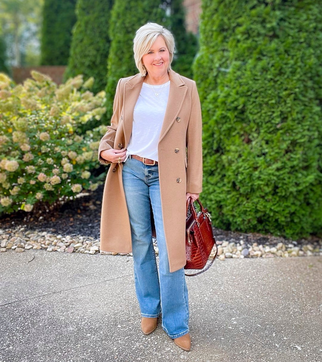 Over 40 Fashion Blogger, Tania Stephens is styling fall and winter coats22