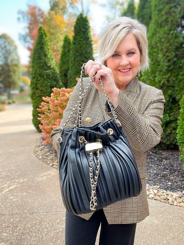 Over 40 Fashion Blogger, Tania Stephens is styling two affordable outfits for the holidays
