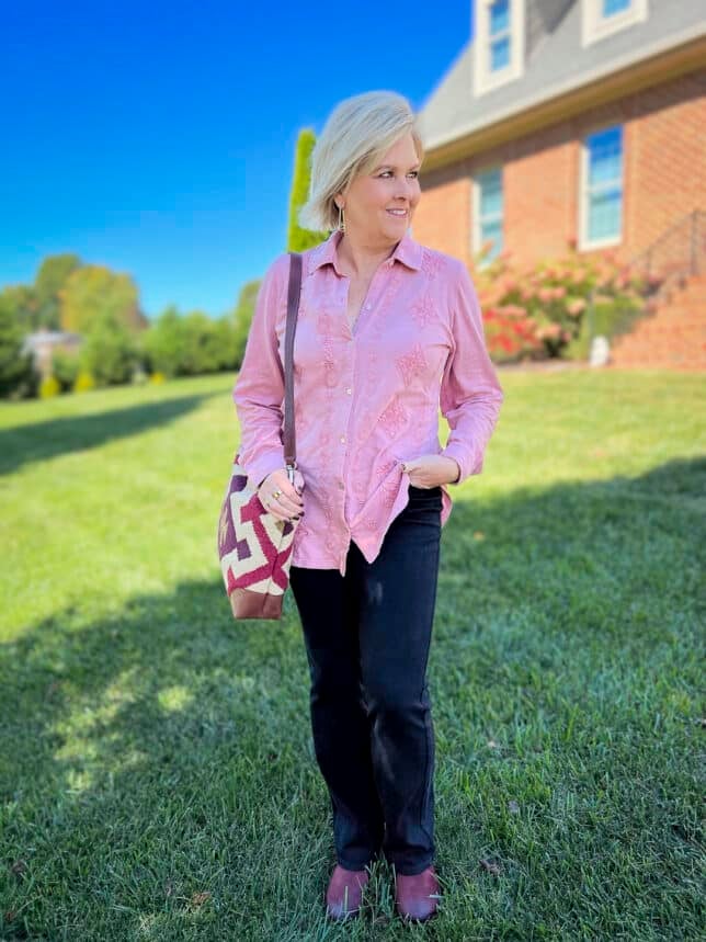 Over 40 Fashion Blogger, Tania Stephens is wearing a tunic top, jeans, and a jacket from Coldwater Creek2