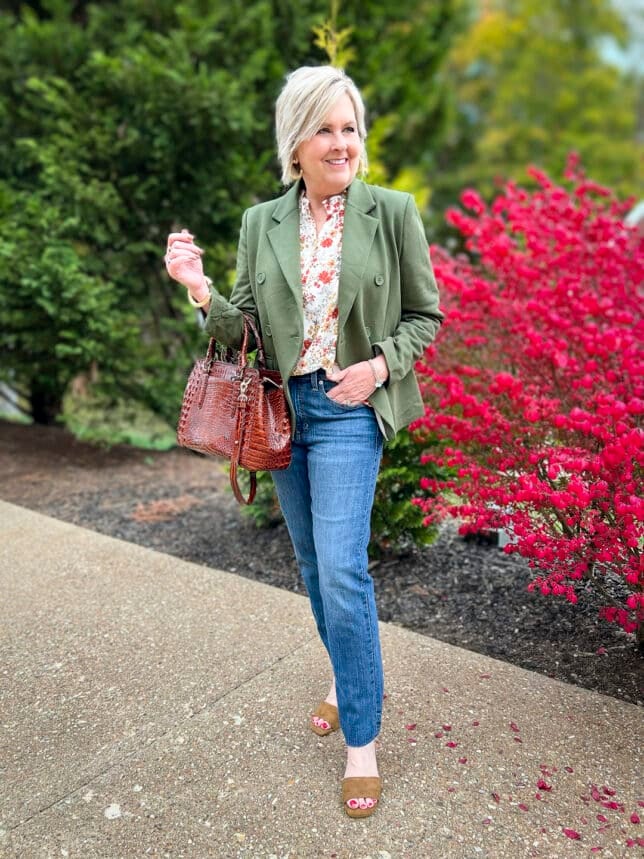 Over 40 Fashion Blogger, Tania Stephens is wearing an olive green blazer from Gibsonlook for fall 4